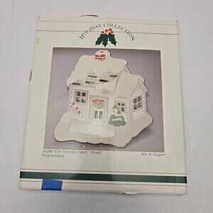 Holiday Collection Home For The Holidays Trivet Engraveable Japan  Wm.A. Rogers